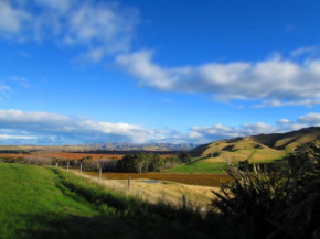 Hill Top Retreat, Lower Dashwood